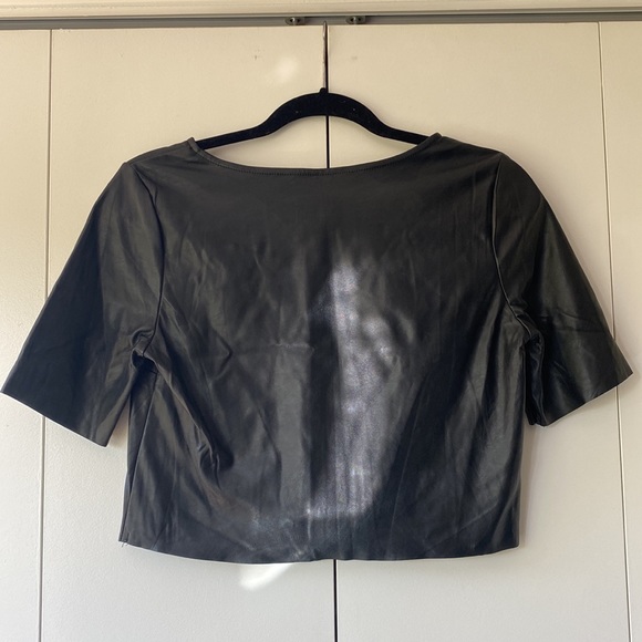 NWOT Vegan Leather Crop Top - Picture 4 of 5